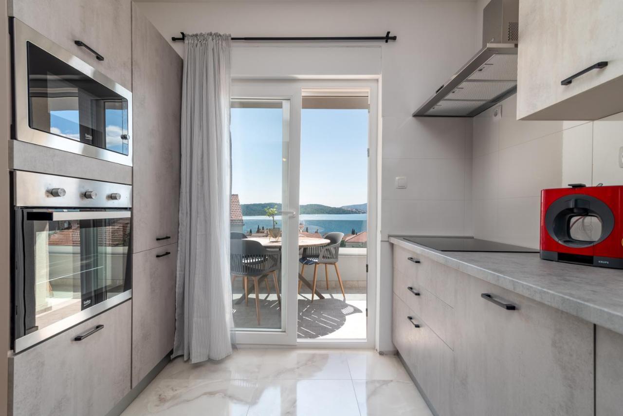 Villa Eight By Villa Kuzmanic Trogir Exterior foto